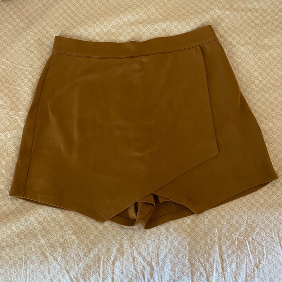 Dry Goods Pants - Tan Suede Skort